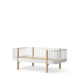 Wood Original junior day bed, 90x160cm, white/oak van Oliver Furniture | Kids Conceptstore Le Fanfare