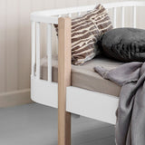 Wood Original junior day bed, 90x160cm, white/oak van Oliver Furniture | Kids Conceptstore Le Fanfare