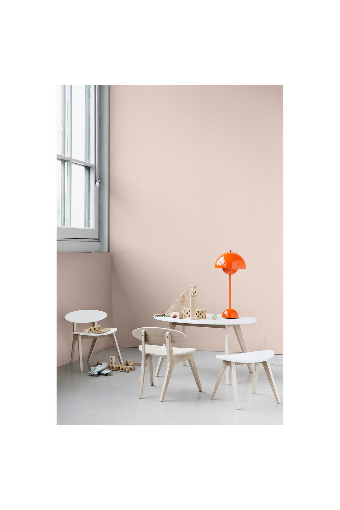 Wood PingPong table, white/oak van Oliver Furniture | Kids Conceptstore Le Fanfare