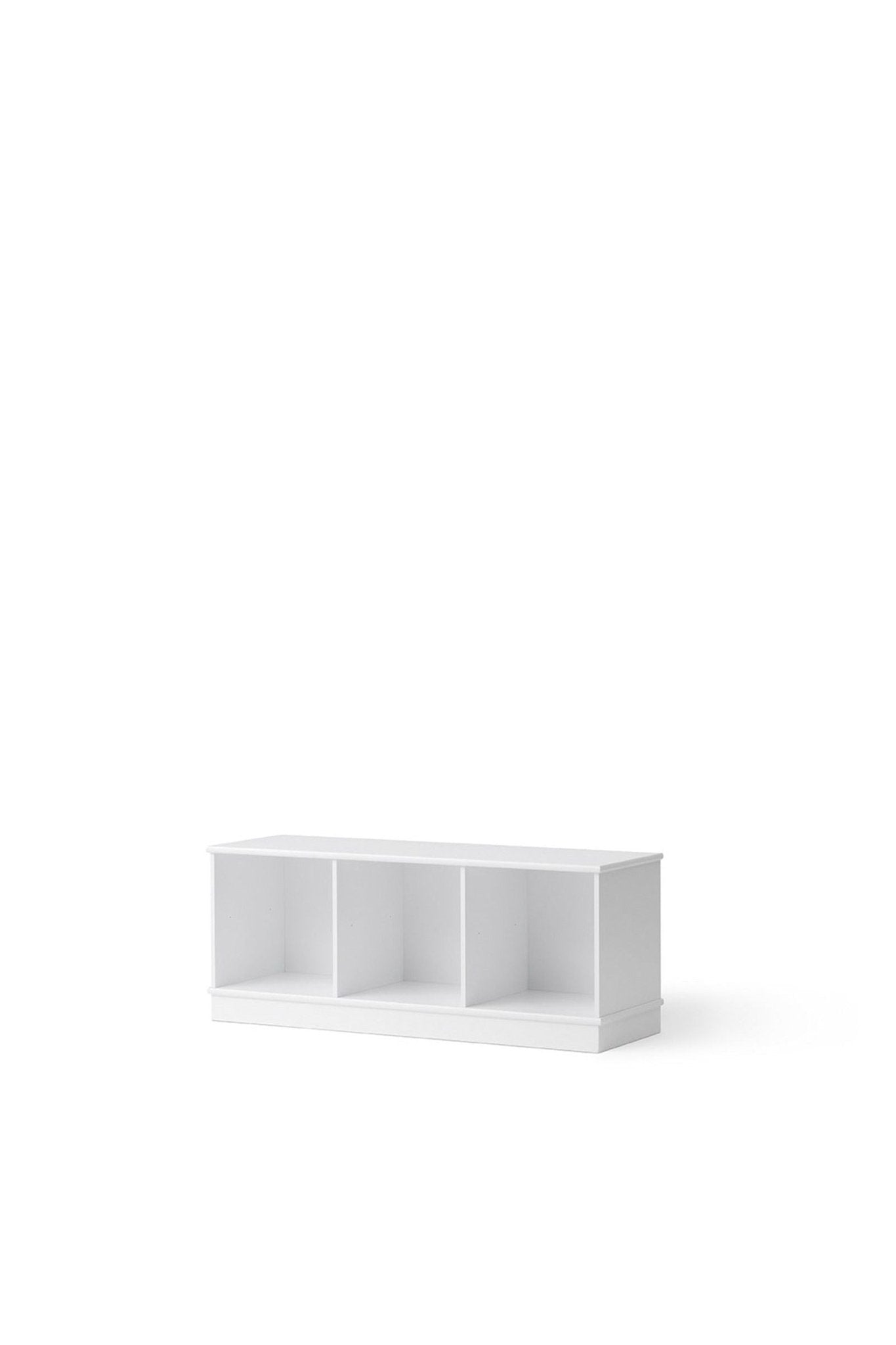 Wood Shelving unit 3x1 horizontal w. base van Oliver Furniture | Kids Conceptstore Le Fanfare