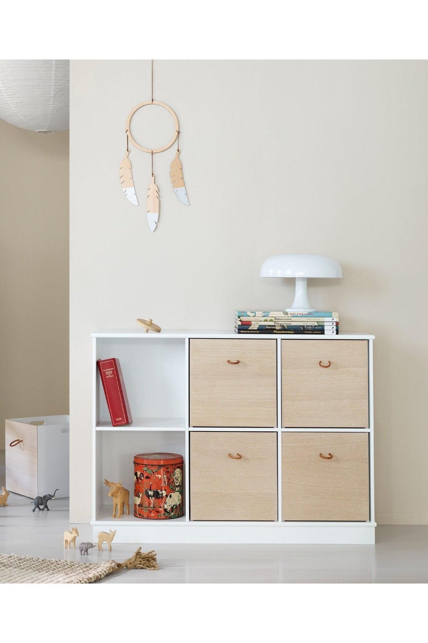 Wood Shelving unit 3x2 horizontal w. base van Oliver Furniture | Kids Conceptstore Le Fanfare