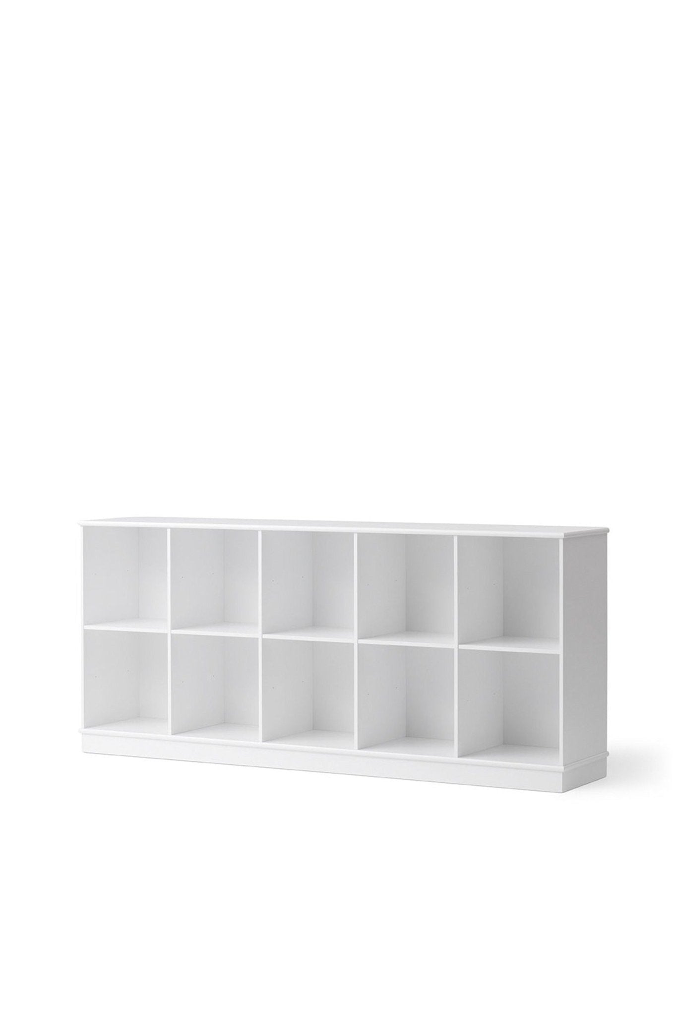 Wood Shelving unit 5x2 horizontal w. base van Oliver Furniture | Kids Conceptstore Le Fanfare
