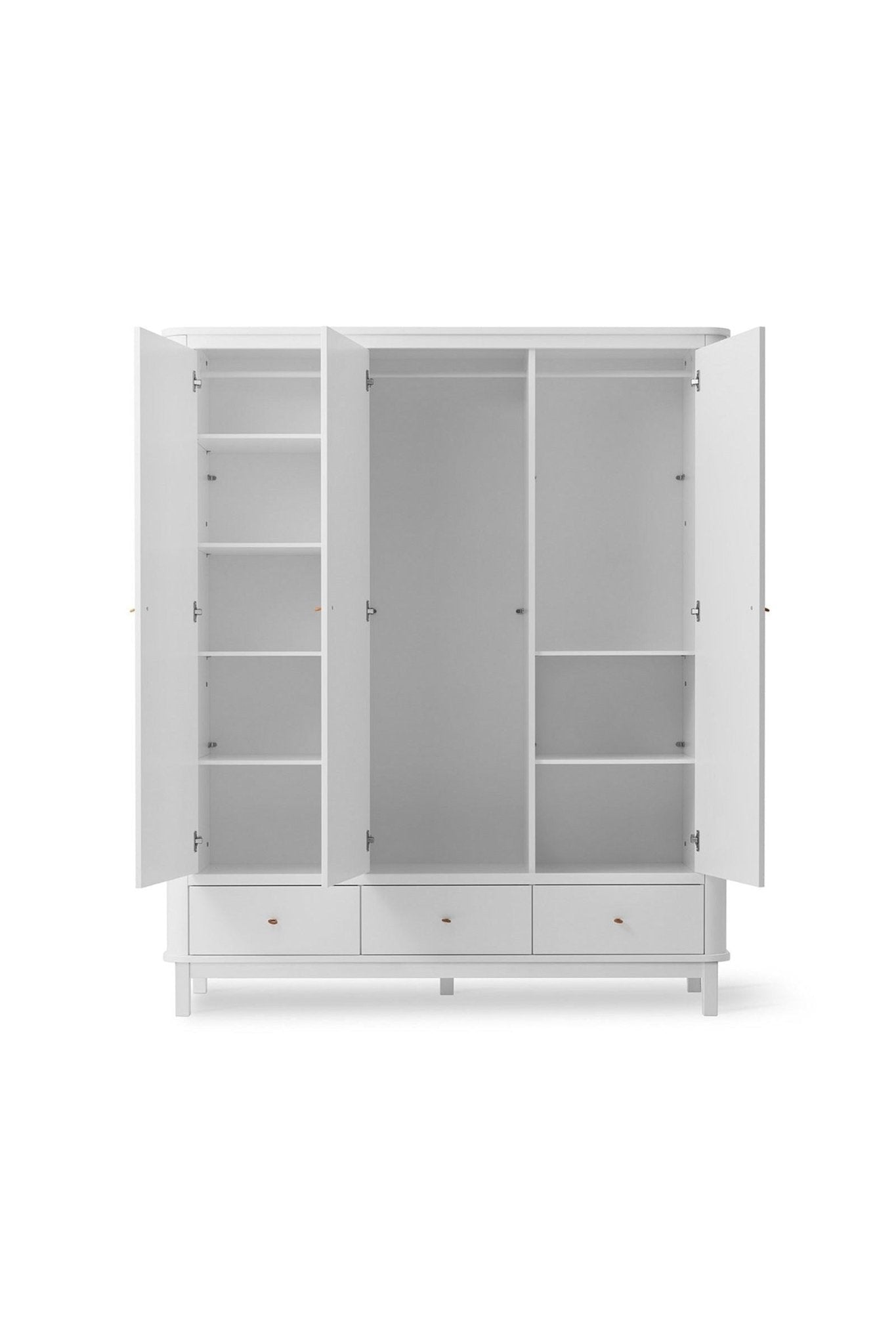 Wood Wardrobe 3 doors, white van Oliver Furniture | Kids Conceptstore Le Fanfare