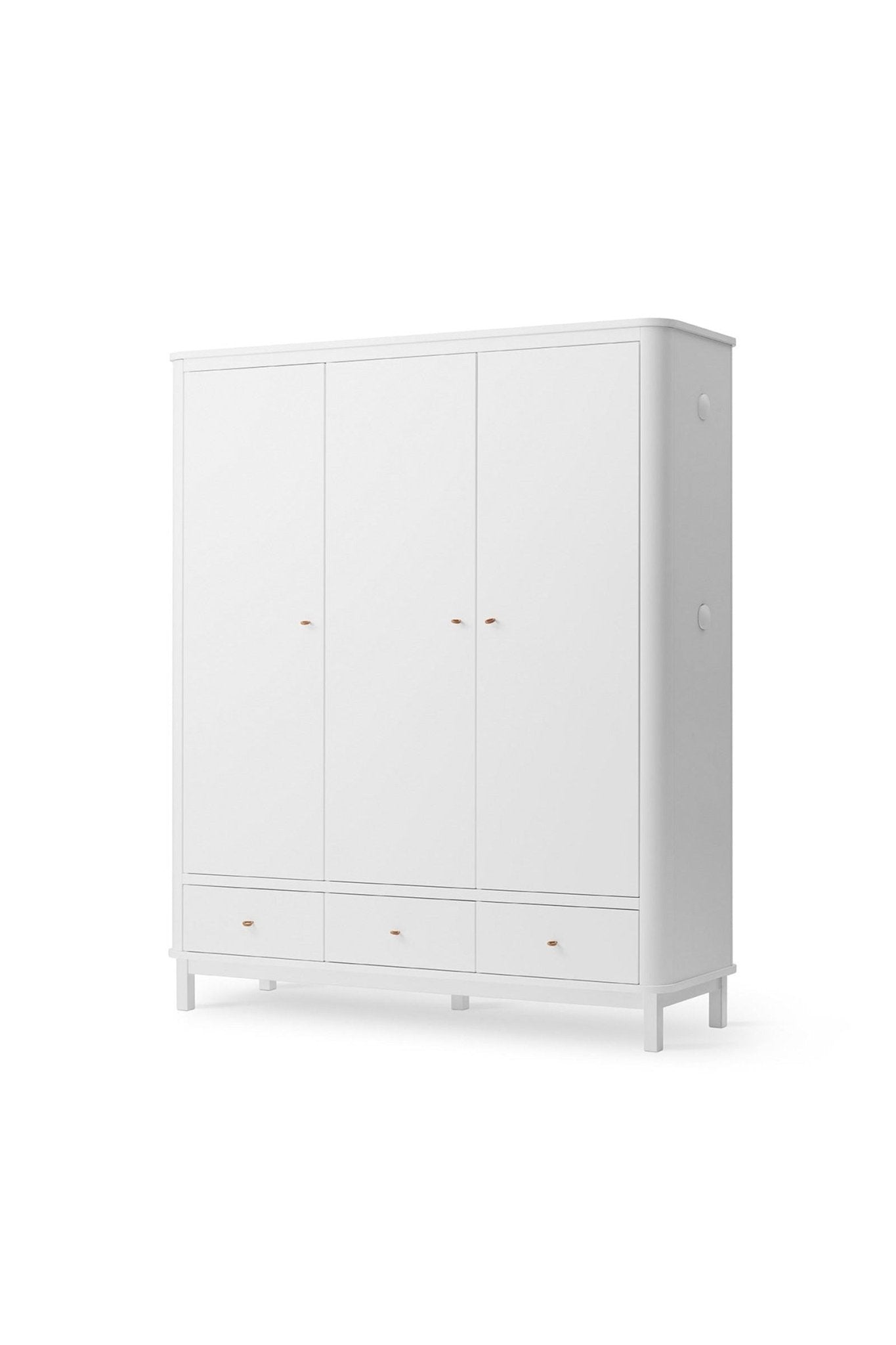 Wood Wardrobe 3 doors, white van Oliver Furniture | Kids Conceptstore Le Fanfare