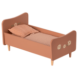 Wooden Bed, Mini - Rose van Maileg | Kids Conceptstore Le Fanfare