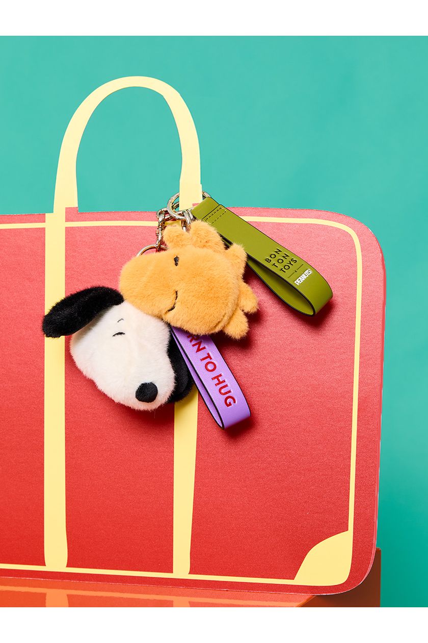 Woodstock ECO Fuzzy Yellow bag charm van BON TON TOYS | Kids Conceptstore Le Fanfare