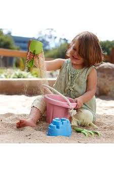 Zand speelset roze van Green Toys | Kids Conceptstore Le Fanfare